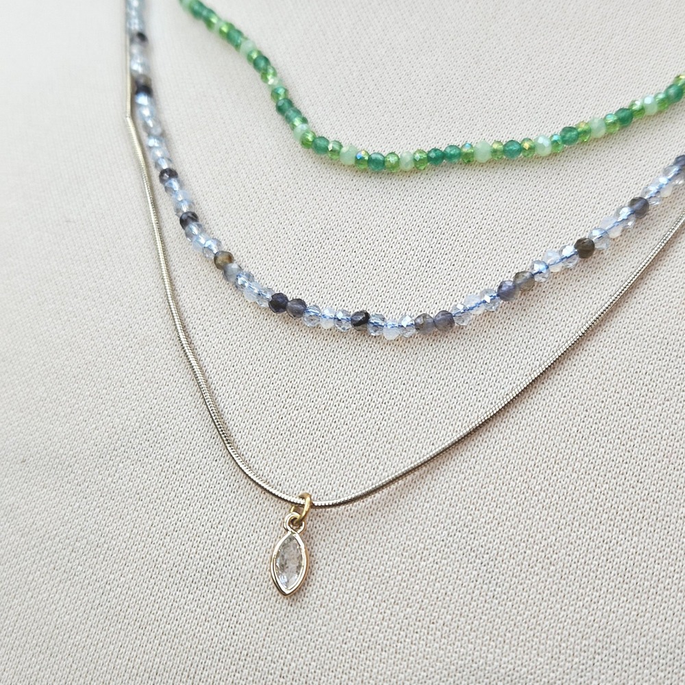 Layered Beaded Necklace Set Green Blue Gold Tone Snake Chain Marquise Pendant